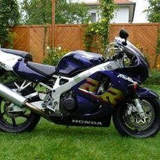 Honda CBR 900 RR Solgt