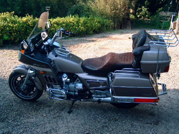 Honda Gold Wing 1200 **SOLGT** billede 9