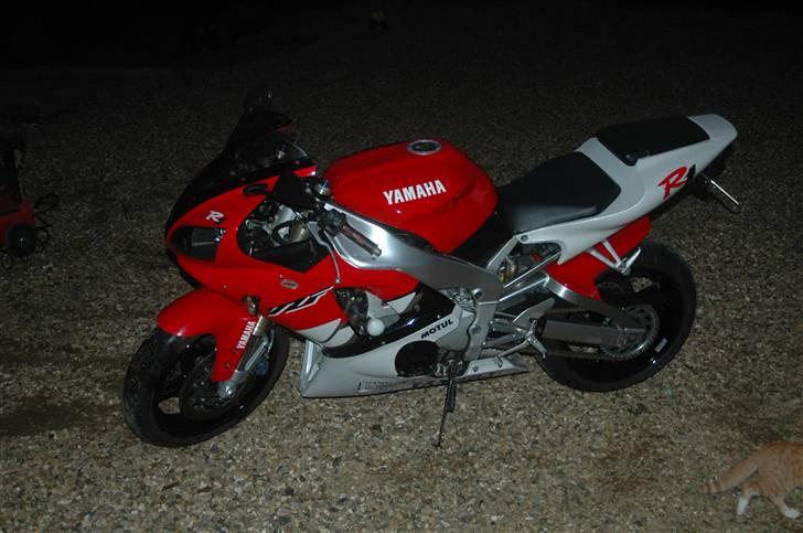 Yamaha Yzf R1 SOLGT billede 8