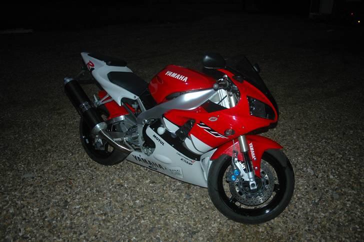 Yamaha Yzf R1 SOLGT billede 9