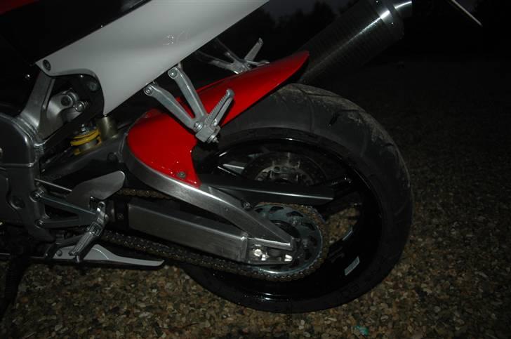 Yamaha Yzf R1 SOLGT billede 13