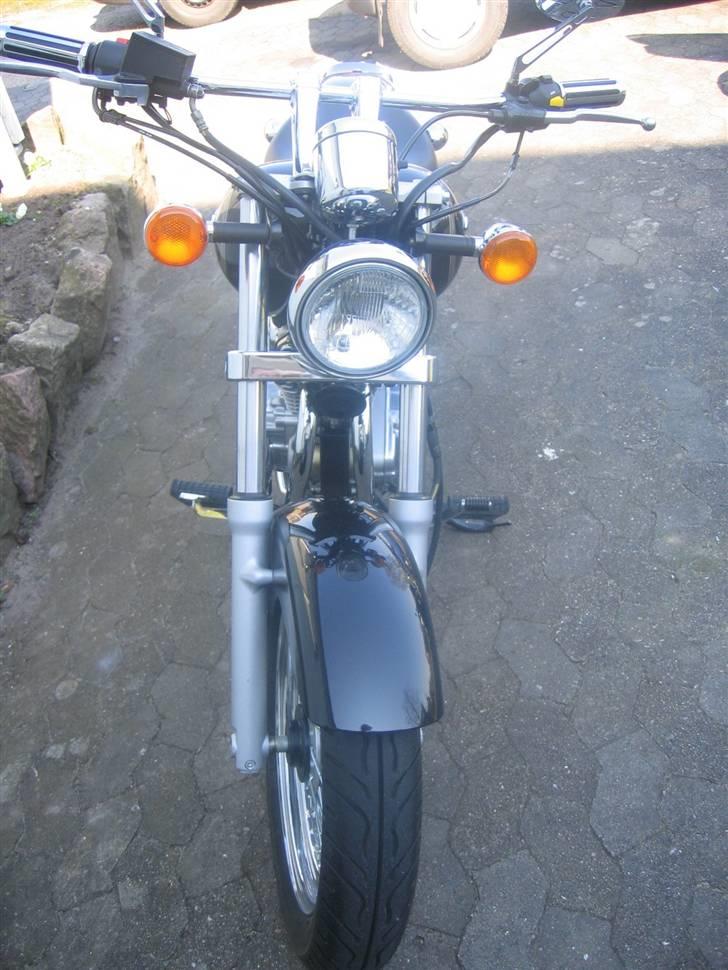 Suzuki GZ250 *solgt* billede 3
