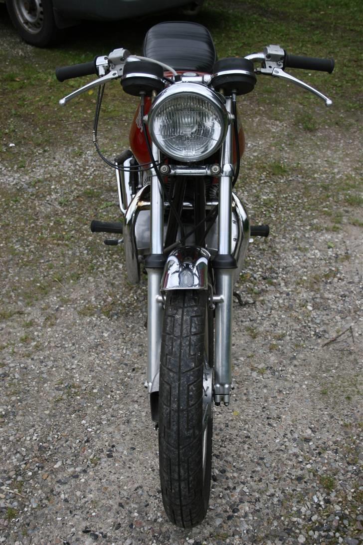 BSA 650  1973 "Solgt" billede 13