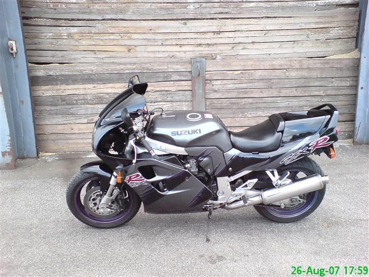 Suzuki Suzuki GSX-R1100W billede 8