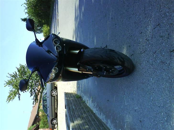 Yamaha yzf-r6 solgt billede 2