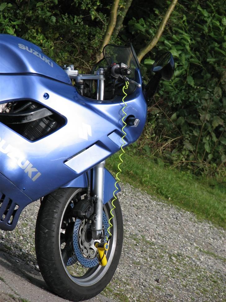 Suzuki GSX 600 F ( solgt 2010 ) billede 4