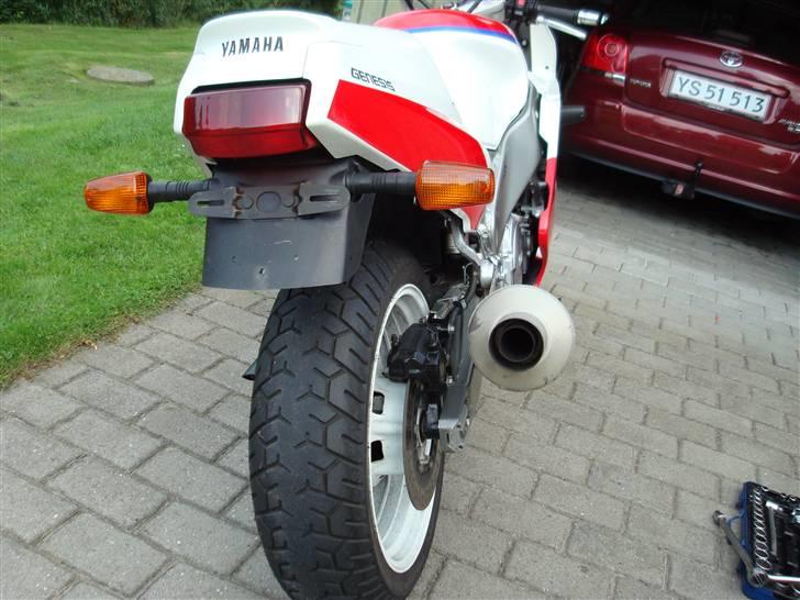 Yamaha Fzr 1000 billede 6