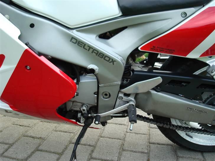 Yamaha Fzr 1000 billede 8