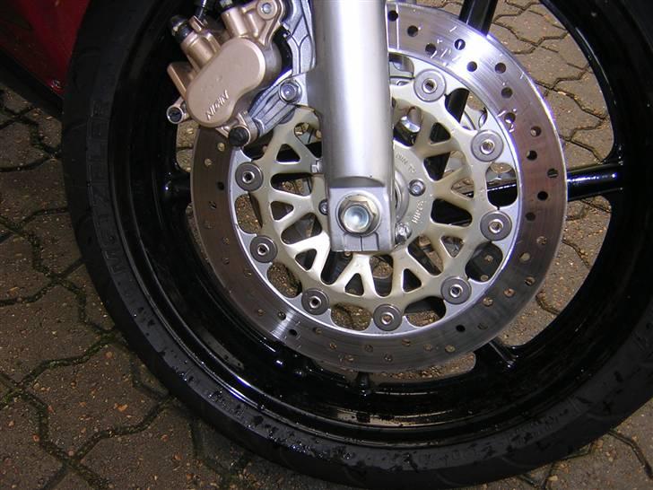 Honda VFR 750 F *Solgt* billede 2