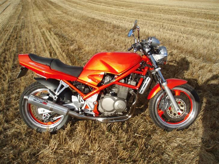 Suzuki GSF 400 BANDIT (Solgt) billede 5