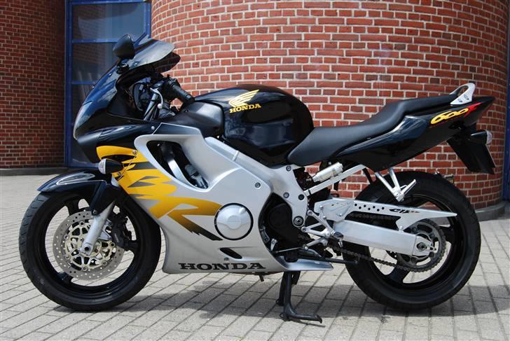 Honda cbr 600 f4 !SOLGT!  billede 10