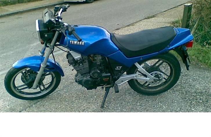 Yamaha xs 400 seca - min mc da den blev købt billede 1