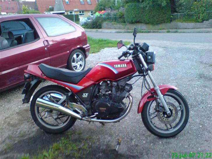 Yamaha xs 400 seca billede 4