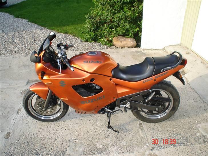 Suzuki GSX 600 F billede 6