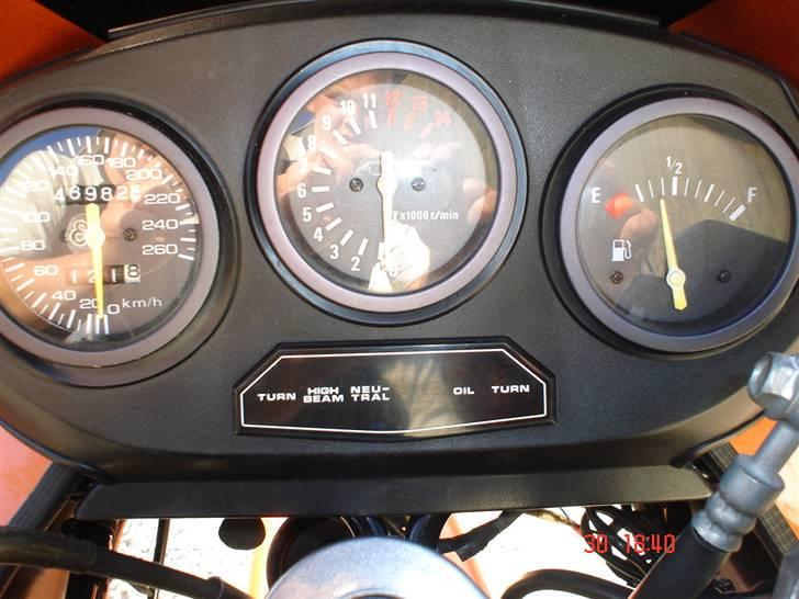 Suzuki GSX 600 F billede 10