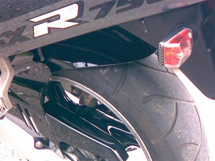 Suzuki gsxr 750 - Indfarvet skærm billede 18