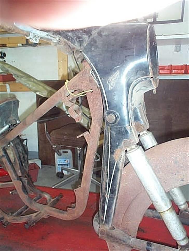 DKW RT 200VS til SOLGT - Samlet på prøve inden den blev sandblæst billede 3