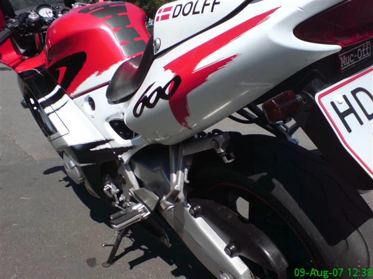 Honda CBR 600 F3 *SOLGT* billede 4