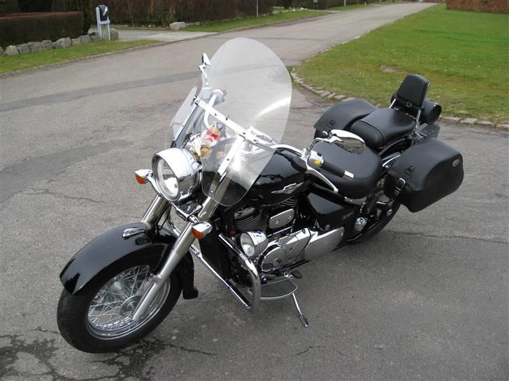 Suzuki Intruder C800 billede 5