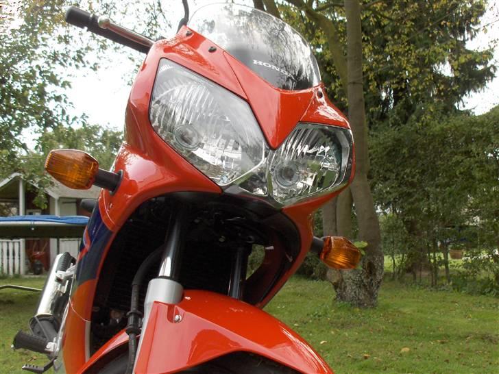 Honda CBR 125 R billede 2