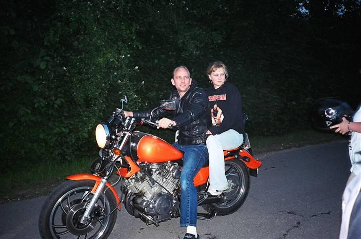 Yamaha TR1 "XV1000" (solgt) - Hvad er en MC uden en smuk pige bag på........ billede 2