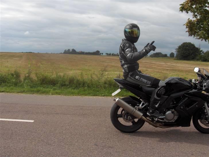 Suzuki sv 650s billede 2