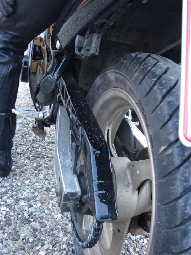 Suzuki Gsx-R 250 - og kædeskærmen. billede 6