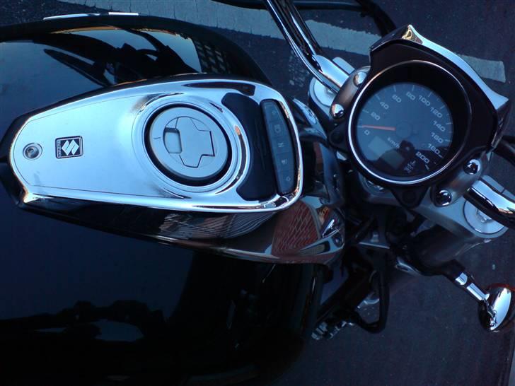 Suzuki M-800 billede 2