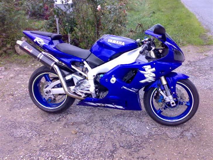 Yamaha yzf-r1 billede 3