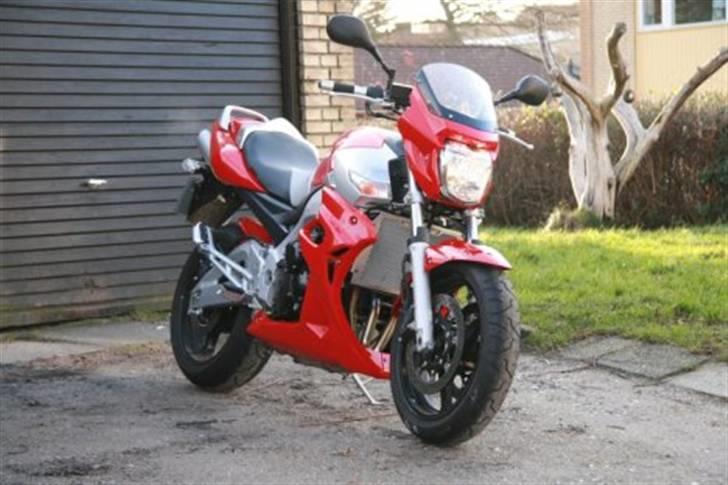 Suzuki GSR 600 S "TIL SALG" billede 5