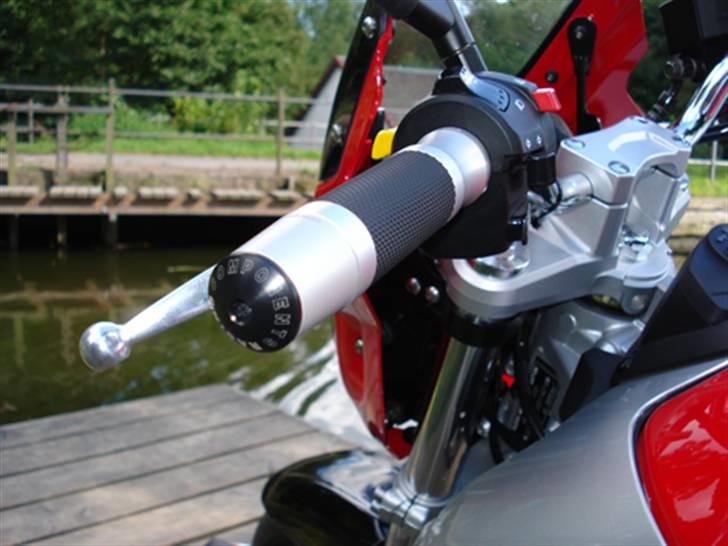 Suzuki GSR 600 S "TIL SALG" billede 8