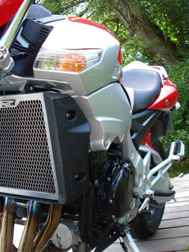 Suzuki GSR 600 S "TIL SALG" billede 17