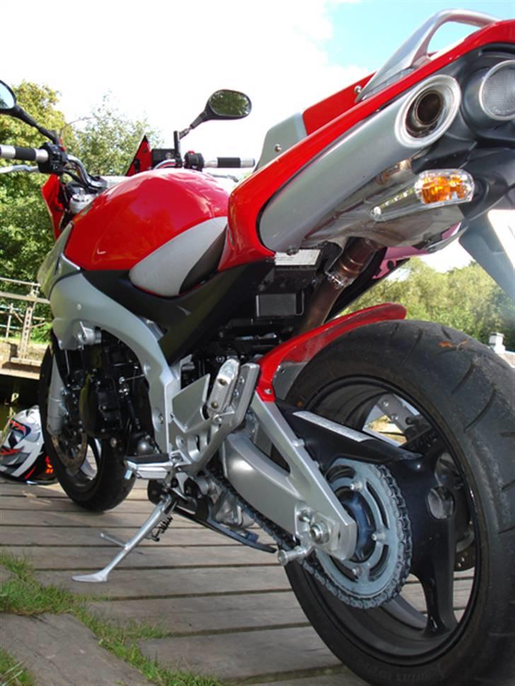 Suzuki GSR 600 S "TIL SALG" billede 18