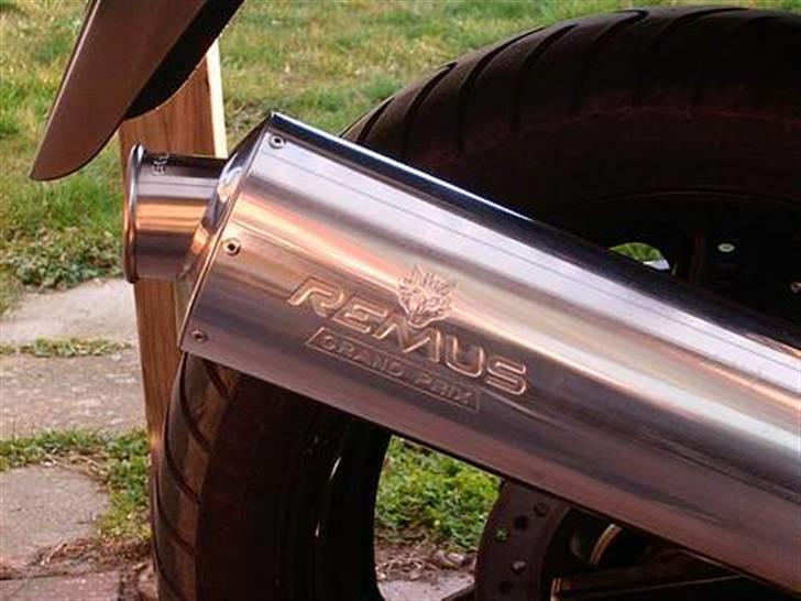 Suzuki gsx 600 f (SOLGT) billede 7