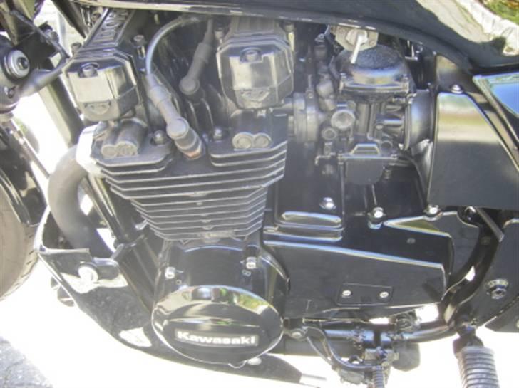 Kawasaki gpz 550 solgt billede 2