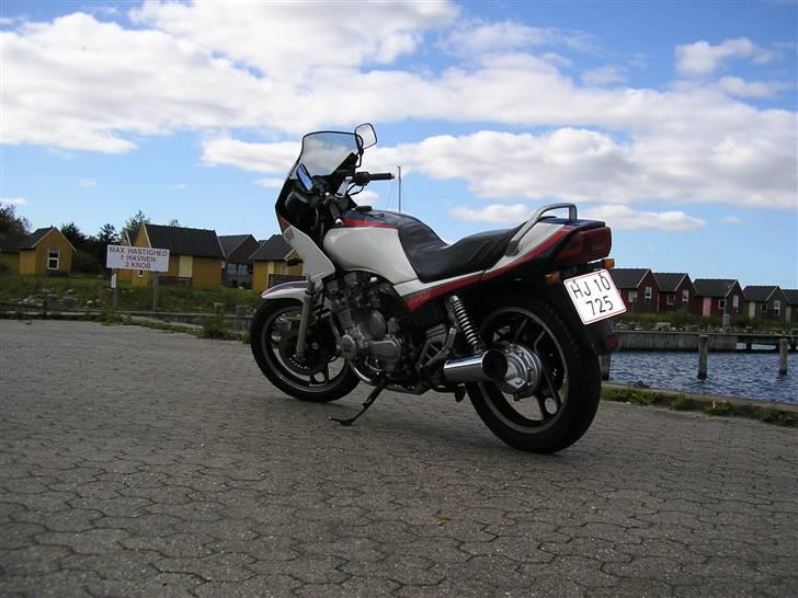 Yamaha XJ750f (Solgt) billede 3