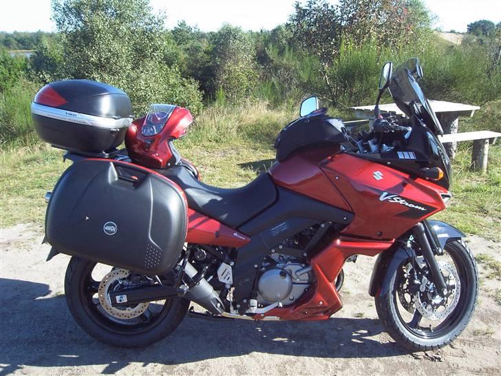 Suzuki V Strom dl 650 - En Mammut på to hjul billede 1