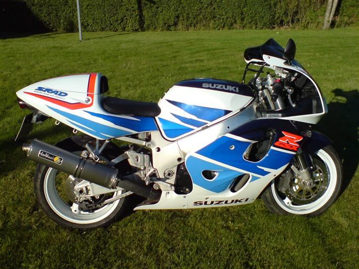 Suzuki GSXR 750 billede 3