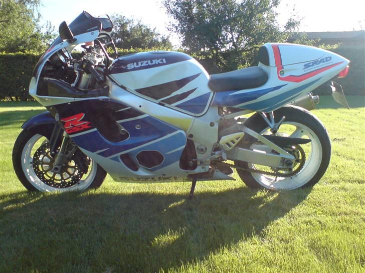 Suzuki GSXR 750 billede 5