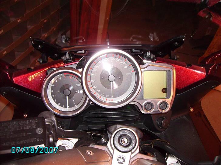 Yamaha FJR 1300 billede 4