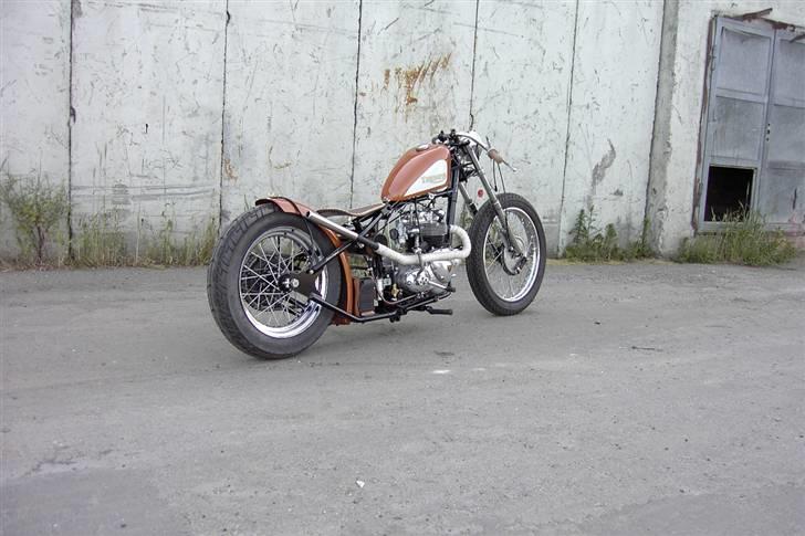 Triumph bobber - nu kører den endelig............. billede 1