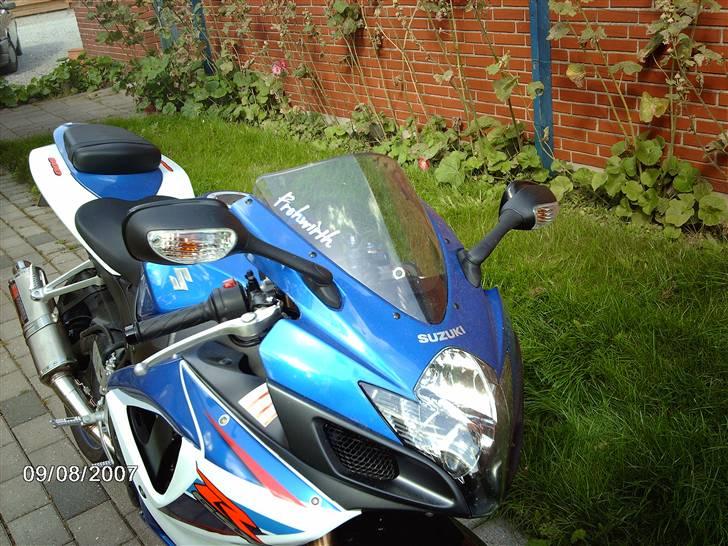 Suzuki gsxr 600 k7 *solgt* billede 3