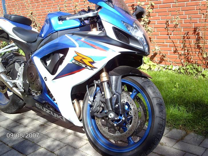 Suzuki gsxr 600 k7 *solgt* billede 4