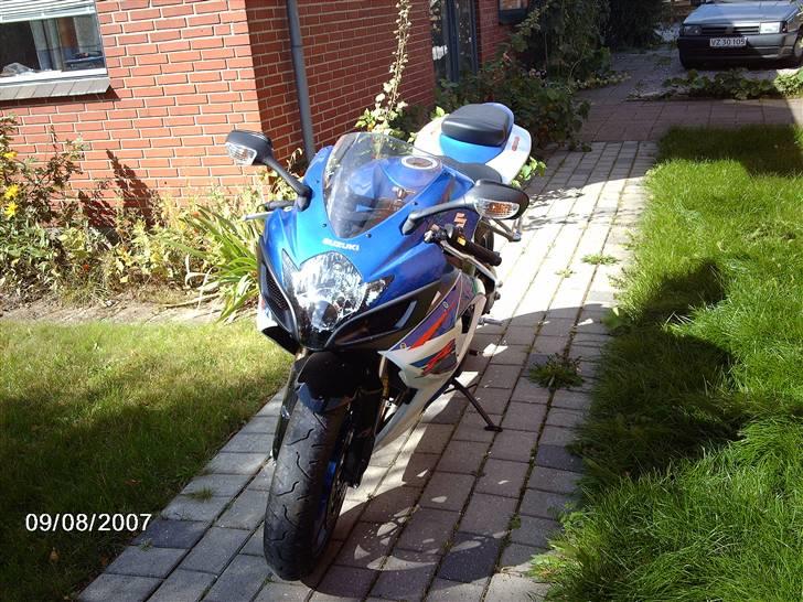 Suzuki gsxr 600 k7 *solgt* billede 5