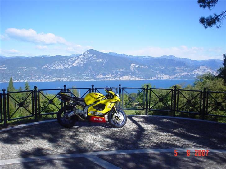 Aprilia RSV MILLE R billede 13