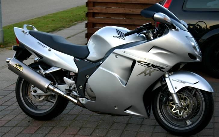 Honda cbr 1100 xx  blackbird billede 1