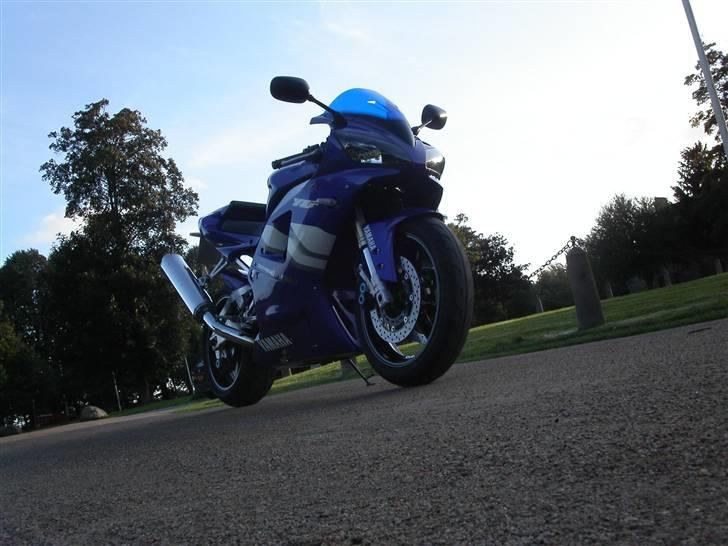 Yamaha YZF-R1 billede 9