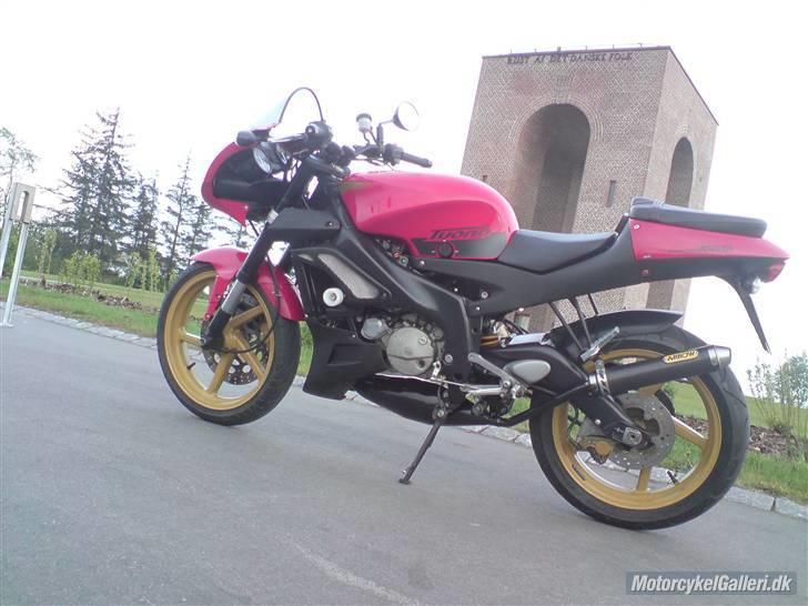 Aprilia rs 125 Tuono  billede 1