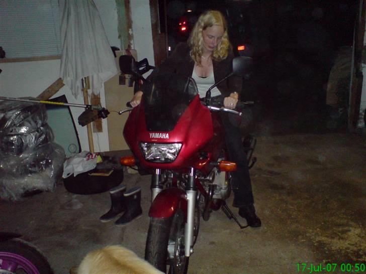 Yamaha XJ 600 - SOLGT - - Nyleveret fra Tyskland med den STOLTE ejer... billede 6