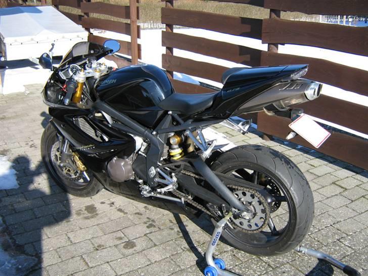 Triumph Daytona 675 - Sæsonklar TRIUMPH 2011 billede 3